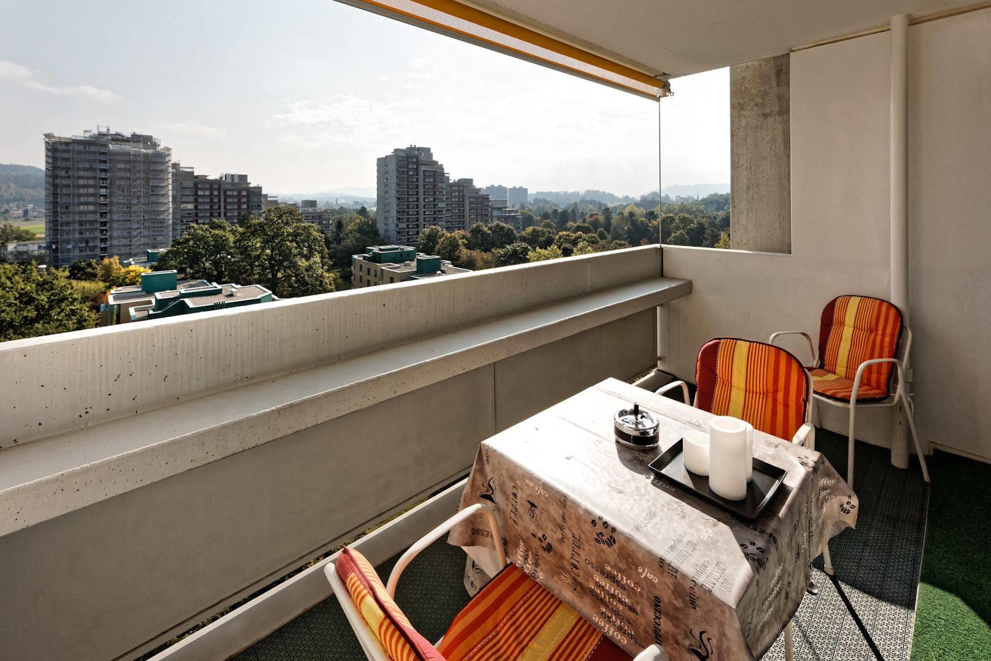 Max Aviation Villa & Apartments Берн Экстерьер фото